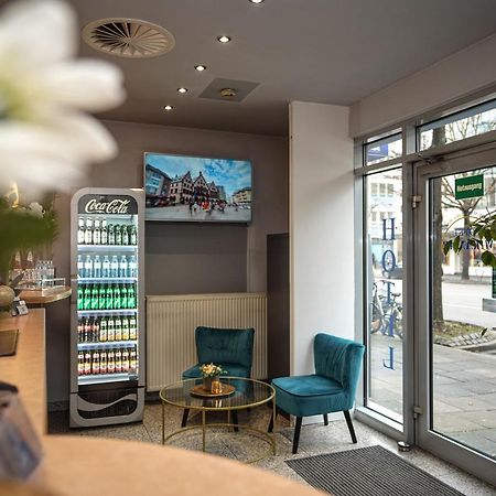 Hotel Miramar Am Roemer Франкфурт на Майн Екстериор снимка